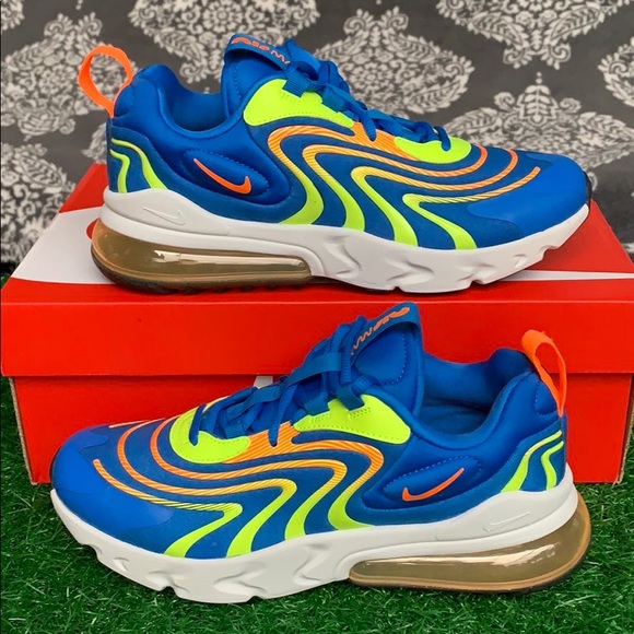 • NIKE AIR MAX 270 REACT ENG WMNS Soar/Total Orang - Picture 2 of 16